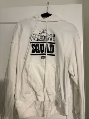 Levi’s x Peanuts Snoopy "Squad" Graphic Hoodie